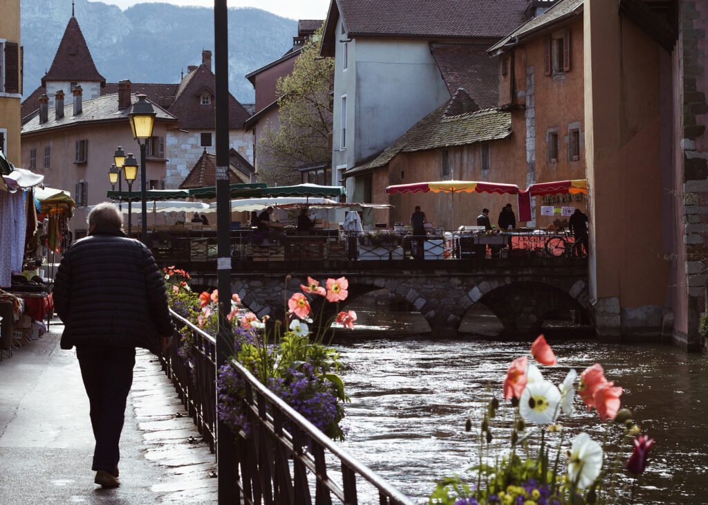 Os canais de Annecy, na França