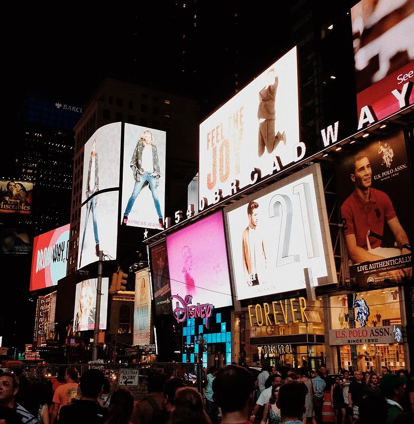Nova York - Roteiro Completo - Multidão e Luzes da Times Square
