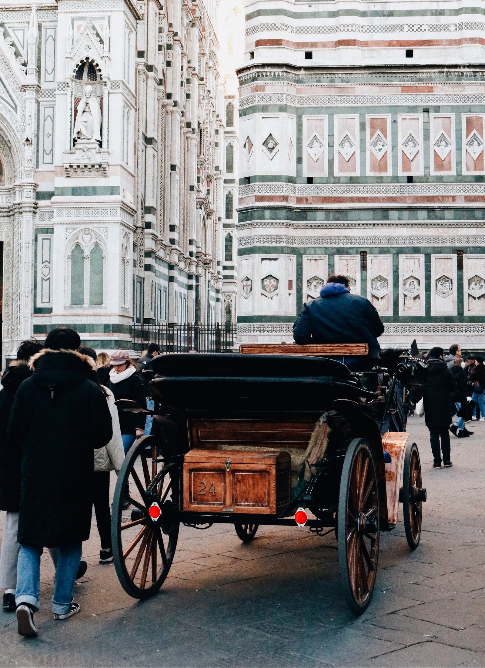 carroças pelas ruas de Florença