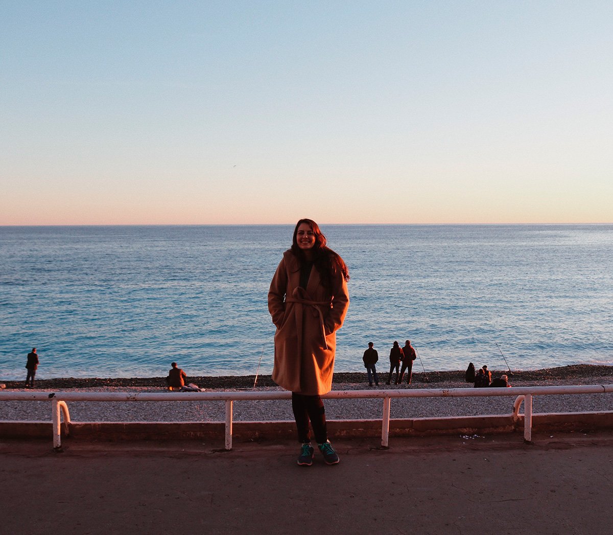 Eu e o pôr do sol em Nice