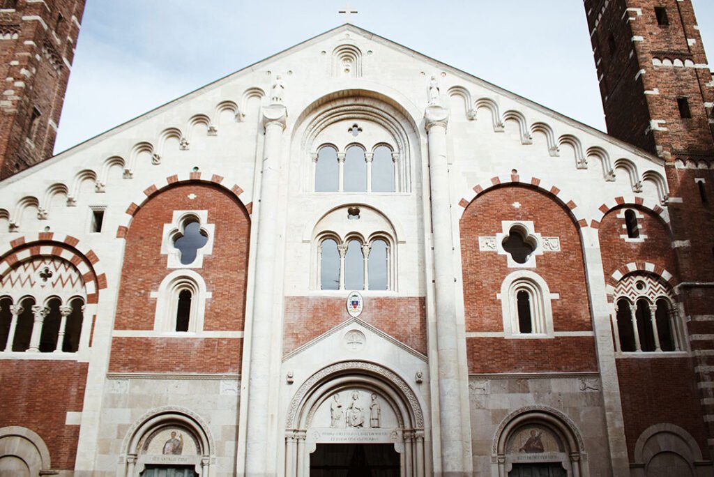 Fachada da Duomo de Casale Monferrato