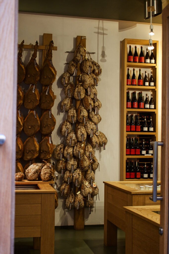 Um dia em Parma. O que fazer: Uma das muitas Prosciutterias