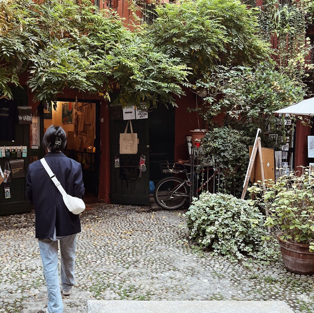 Vicolo Lavandai - Navigli