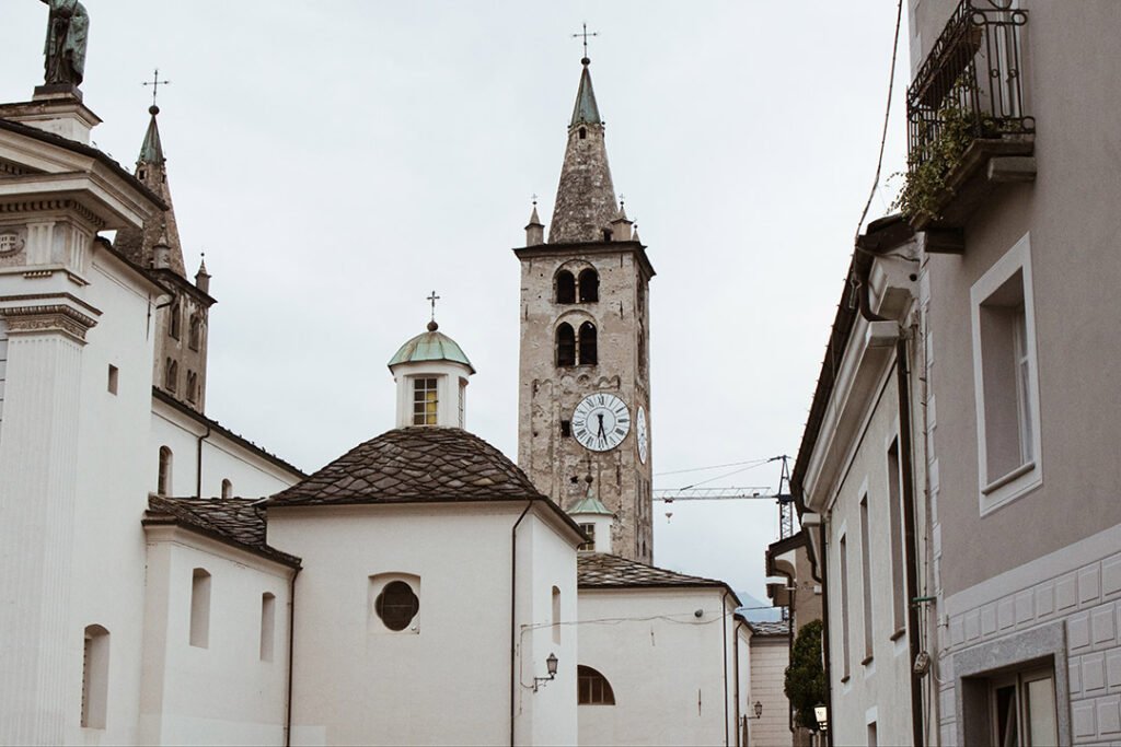 Valle d'Aosta - Vilas pelo caminho