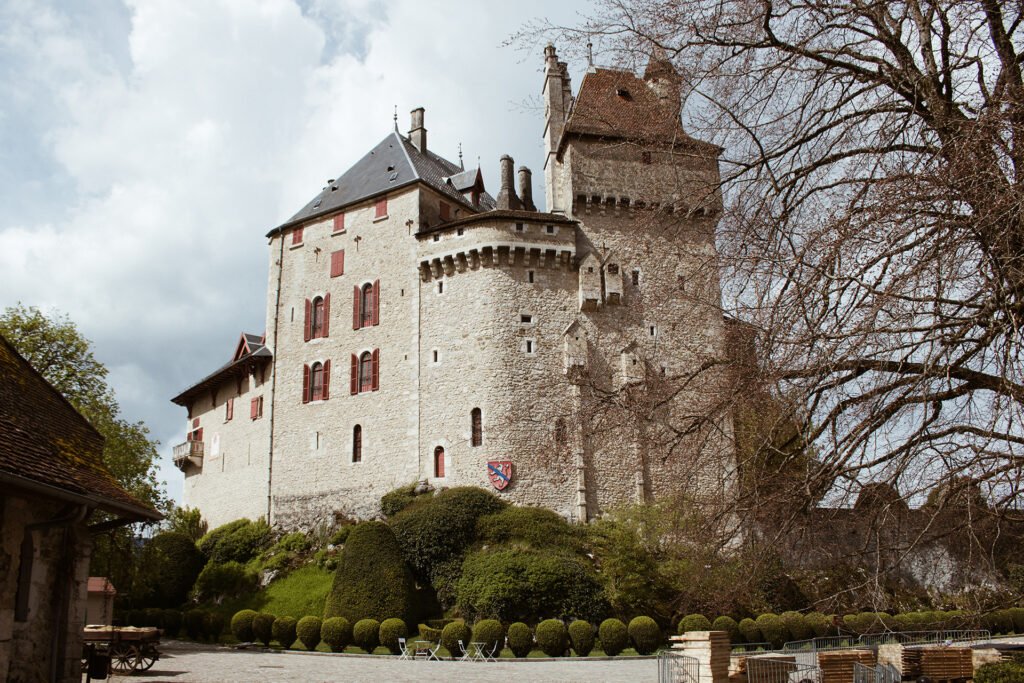 Castelo de Menthon-Saint-Bernard, próximo à Annecy, França
